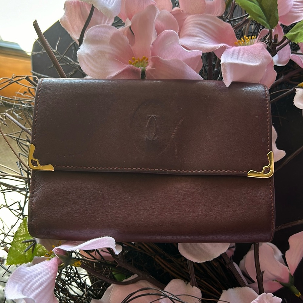 Trifold Kiss Lock Wallet
